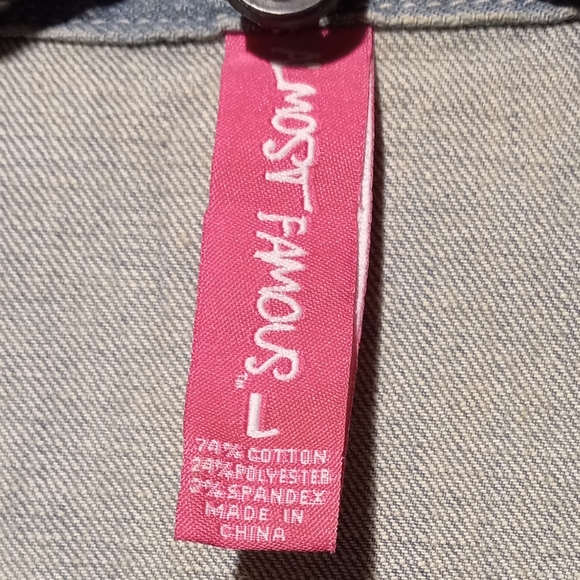 Almost Famous EUC Jean Vest, Jr Sz L, Metal Rivets on Shoulders & Pockets - Picture 2 of 9